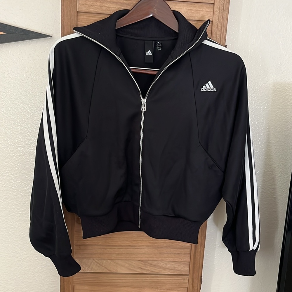 Adidas semi cropped track jacket. New condition. Women XS. Black